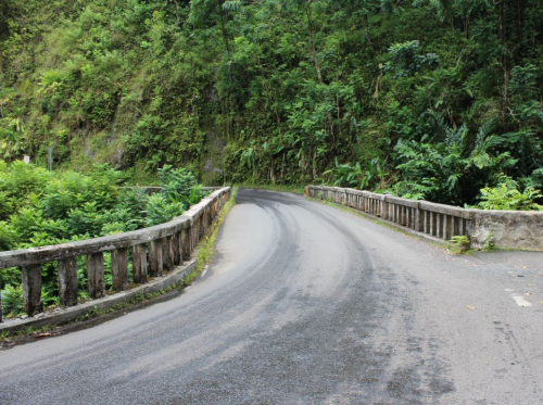 Waikani Falls