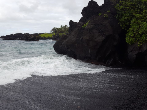 Wai’Ānapanapa State Park