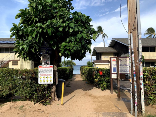 Napili Bay - Accès à la plage